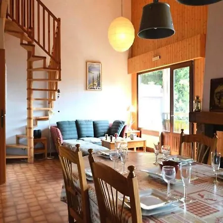 Catalpa Apartment *